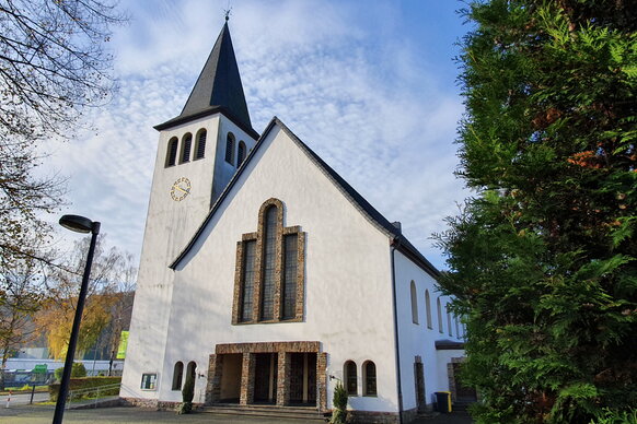 Ev. Kirche Buschhütten